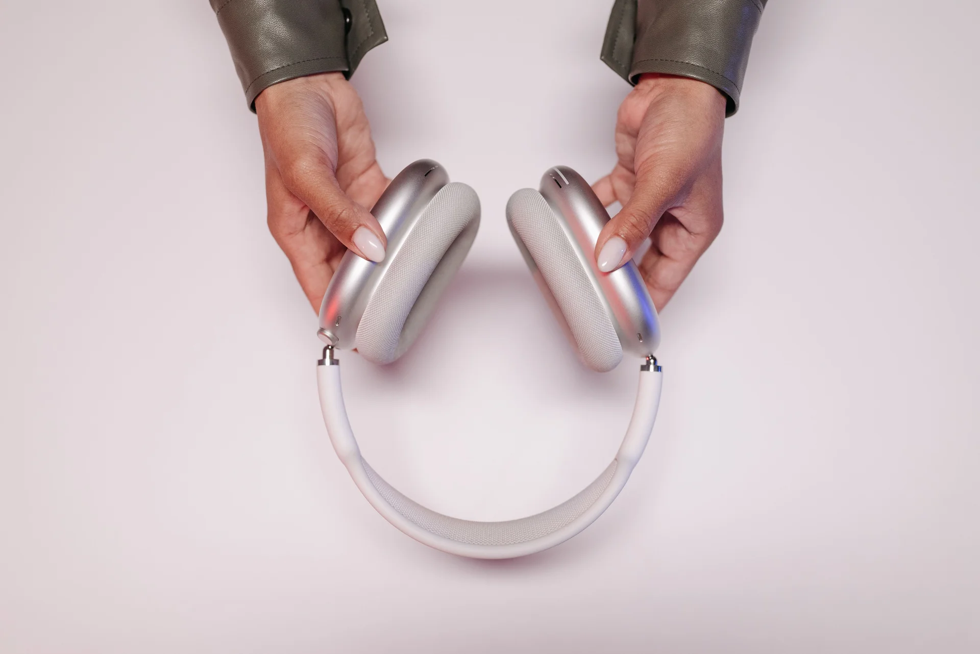 Apple AirPods Max 2 Get a Major Price Drop on Amazon